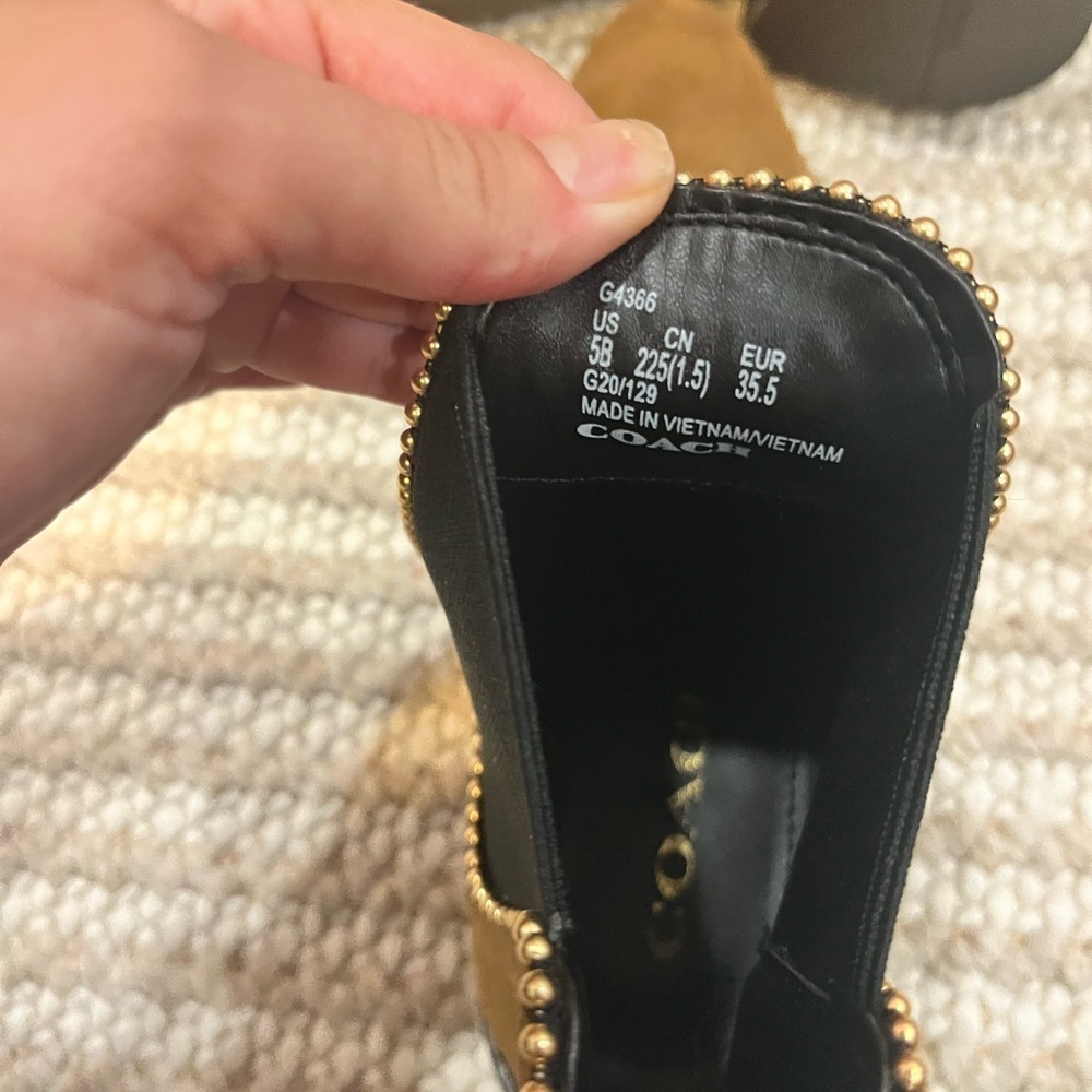 Coach Bowery Beadchain Chelsea Boots - Picture 7 of 9